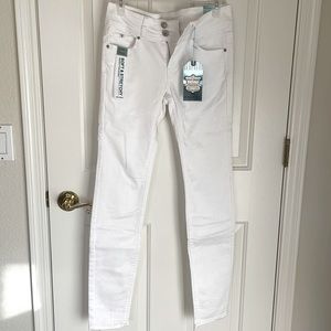 Size 7 long white wax jeans